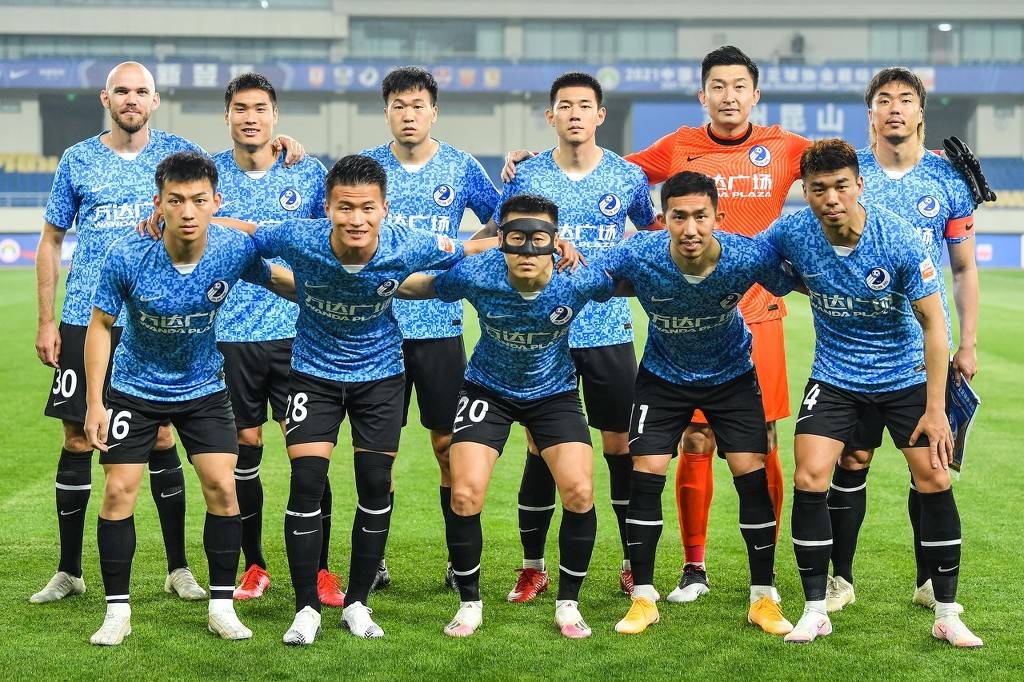 中超控股：7月4日获融资买入136894万元